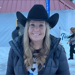 Meet your Posher, Tara